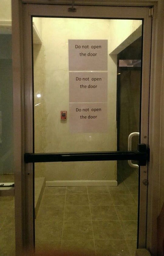 funny-door-message-not-open.jpg
